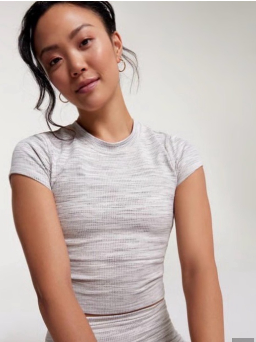 CALIA by Carrie Underwood Light Heather Gray Short-Sleeve Crop Top